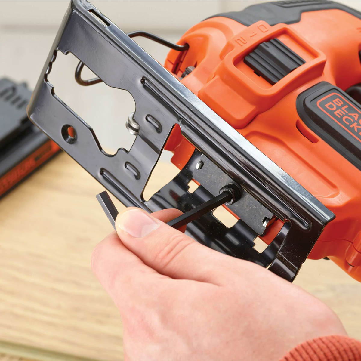 Black+Decker 18V POWERCONNECT Brushed Cordless Jigsaw (Bare Tool) - BDCJS18N-XJ - Image 3
