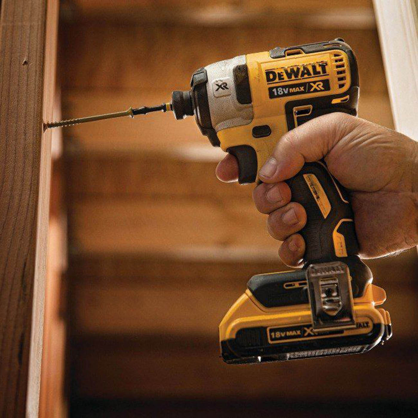 DeWalt Impact Driver Cordless 18V Li-Ion DCF887N-XJ Brushless Compact Body Only - Image 2