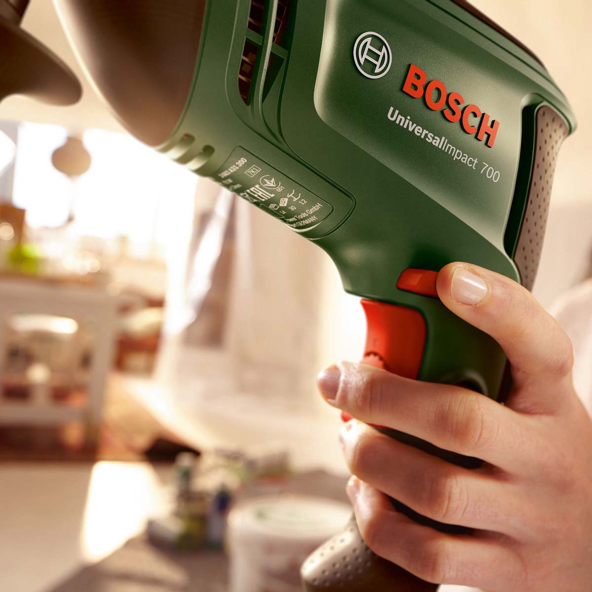 Bosch Impact Driver Electric UniversalImpact730 Soft Grip Ergonomic Tool 730W - Image 2