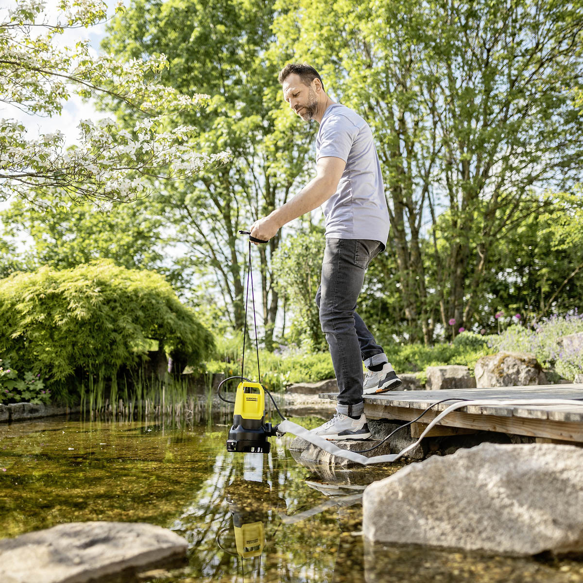 Karcher Submersible Pump Electric 1.645-833.0 Clean Dirty Water Pond Pool 550W - Image 7