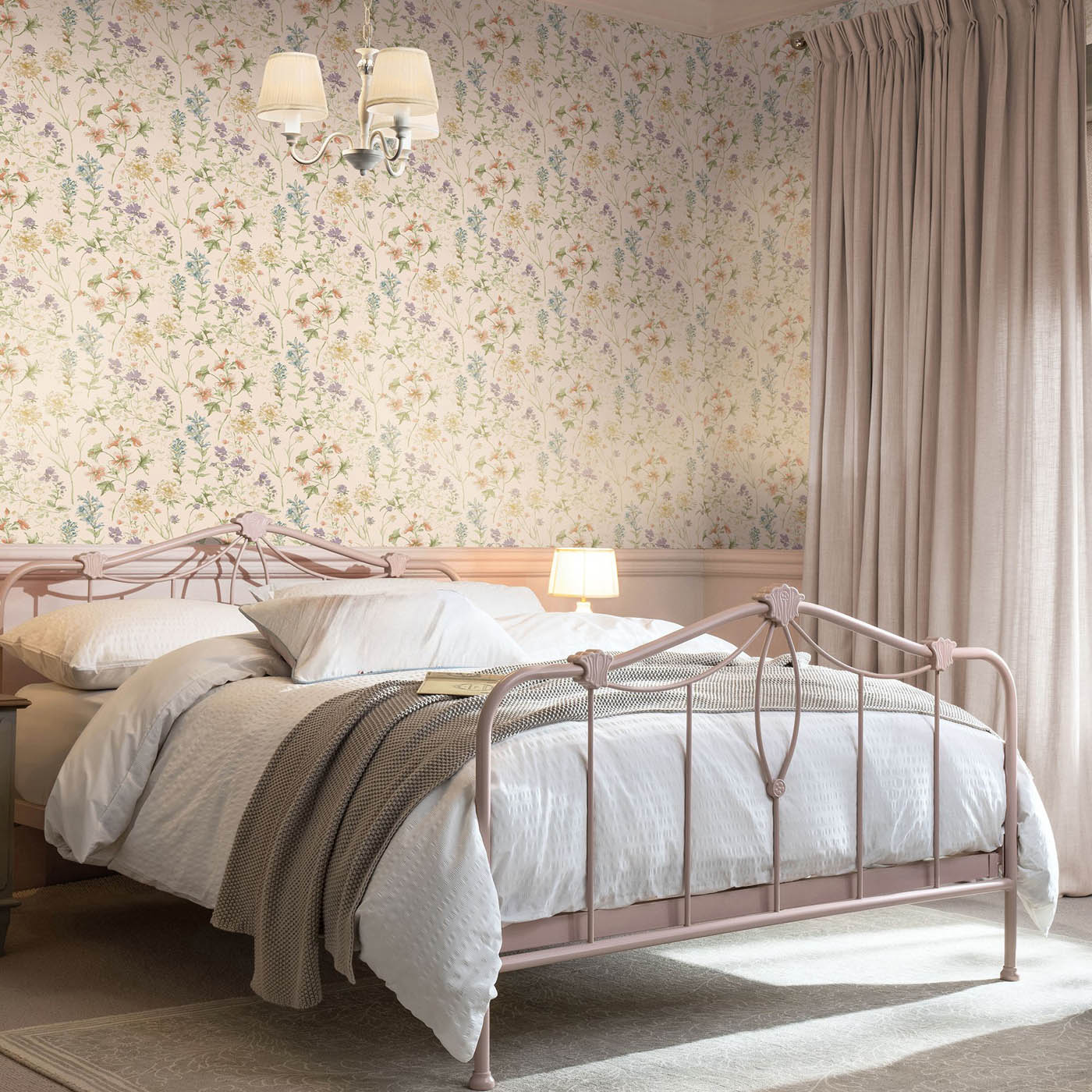 Laura Ashley Wallpaper Smooth Multicolour Wild Meadow Contemporary 5.2m² - Image 5