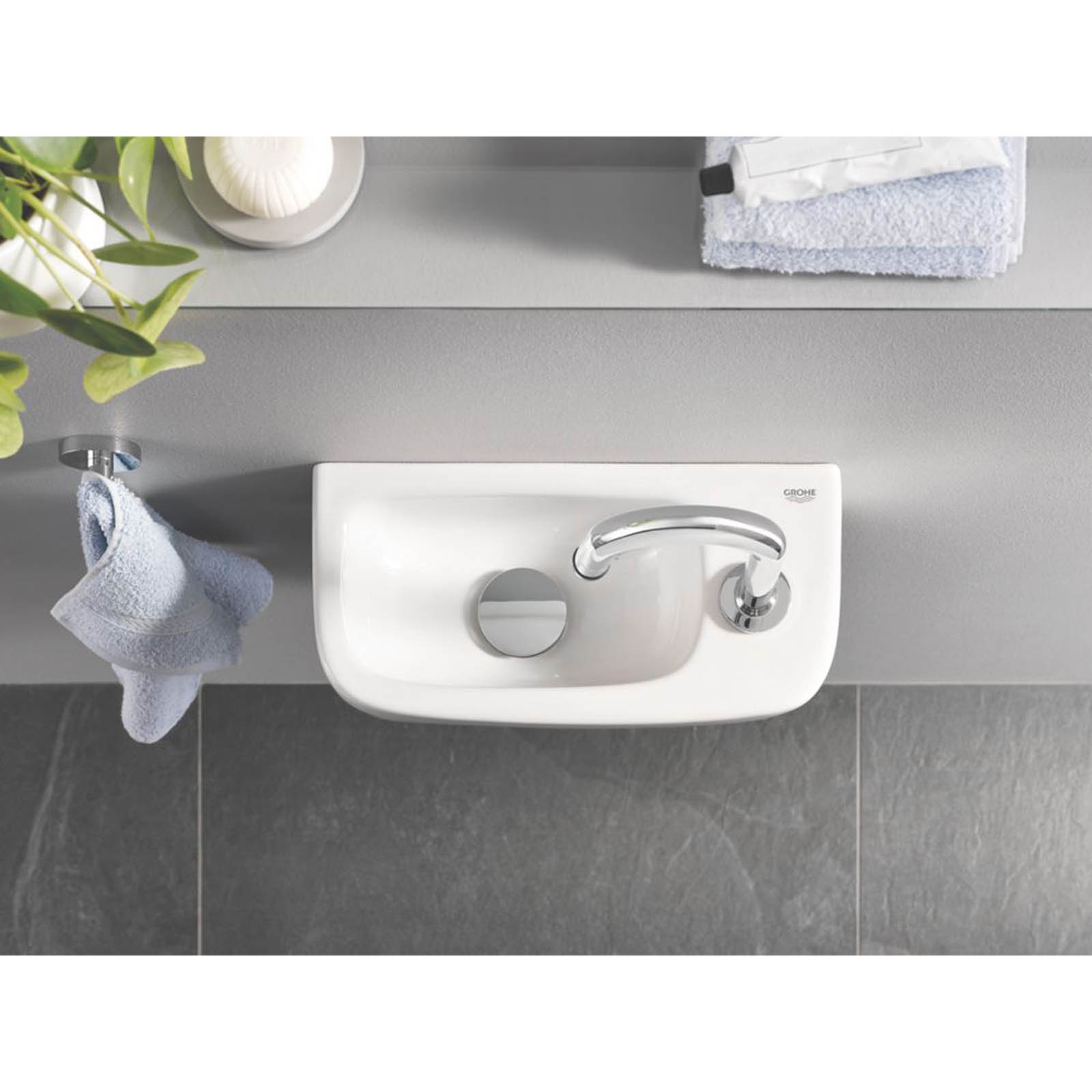 Grohe Bathroom Sink Washbasin White Ceramic Wall Hung Compact Cloakroom - Image 3