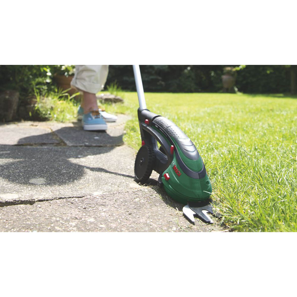 Bosch Grass & Shrub Shear Trimmer 3.6V 1.5Ah Li-Ion Cordless Compact Lightweight - Image 3