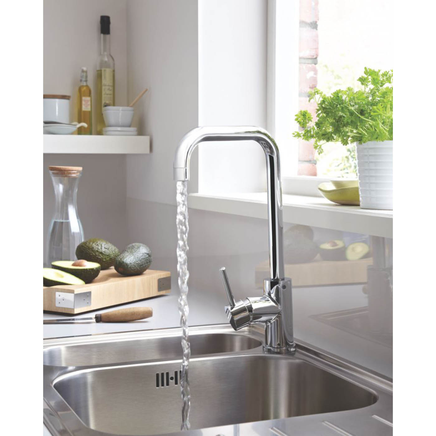 Bristan Kitchen Sink Tap Mono Mixer Chrome Single Lever Swivel Spout Faucet - Image 2