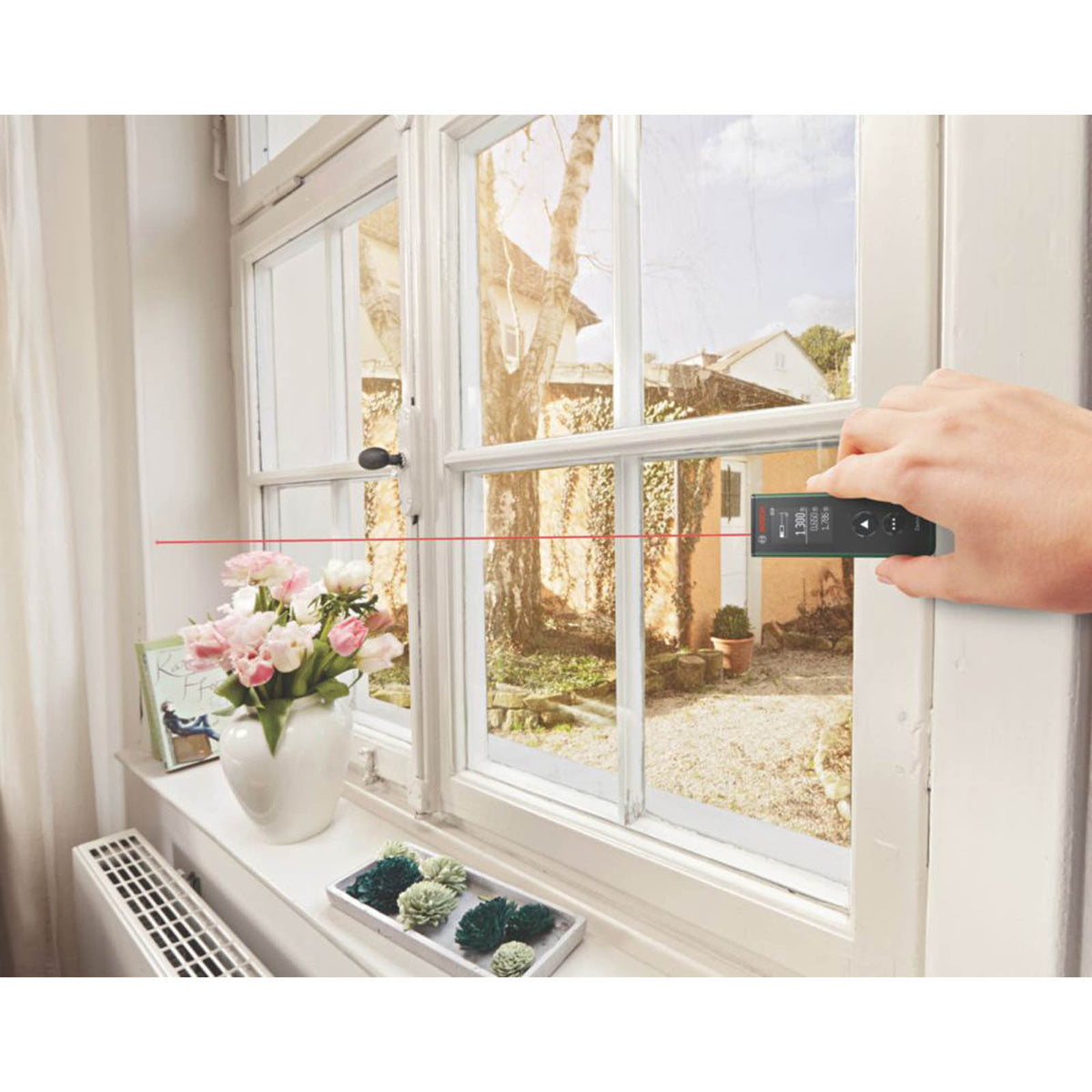 Bosch Zamo 0603672900 Digital Laser Measure - Image 2