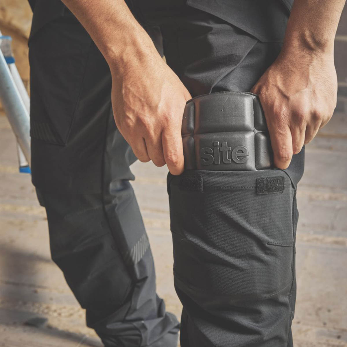 Site Work Trousers Mens Slim Fit Black Stretch Multi Pockets Cargo 32"W 32"L - Image 4