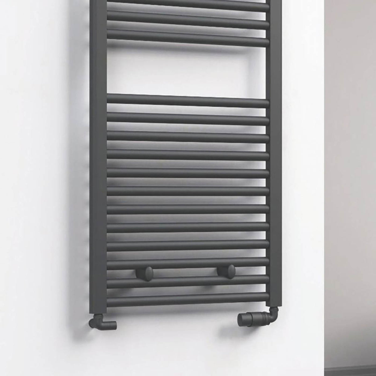 Reina Thermostatic Radiator Valve And Lockshield 15x15mm Anthracite Corner - Image 2