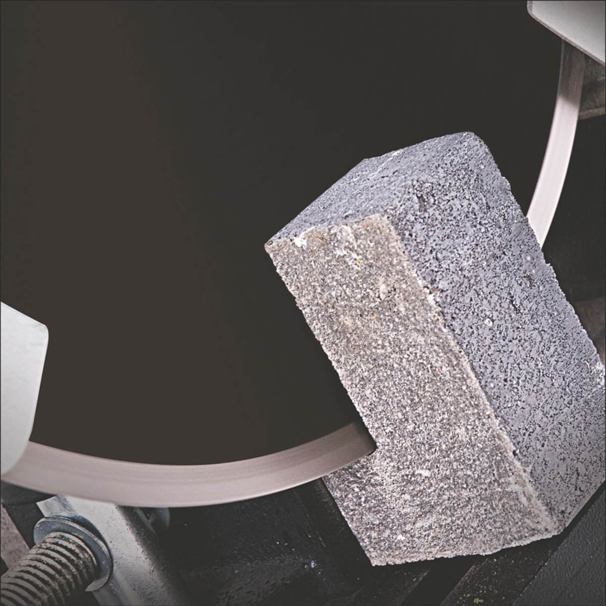 Evolution Circular Blade Diamond Cutting Disc Turbo Masonry Sintered 355x25.4mm - Image 2