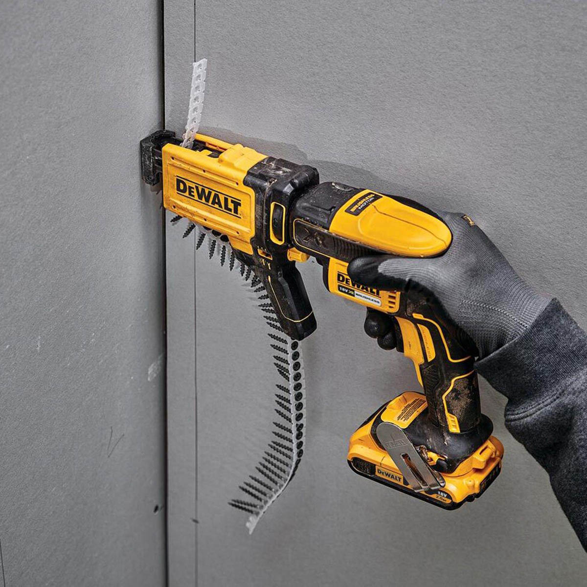 DeWalt Drywall Screwdriver Cordless 18V 2x2.0Ah DCF620D2K-GB Collated Brushless - Image 5