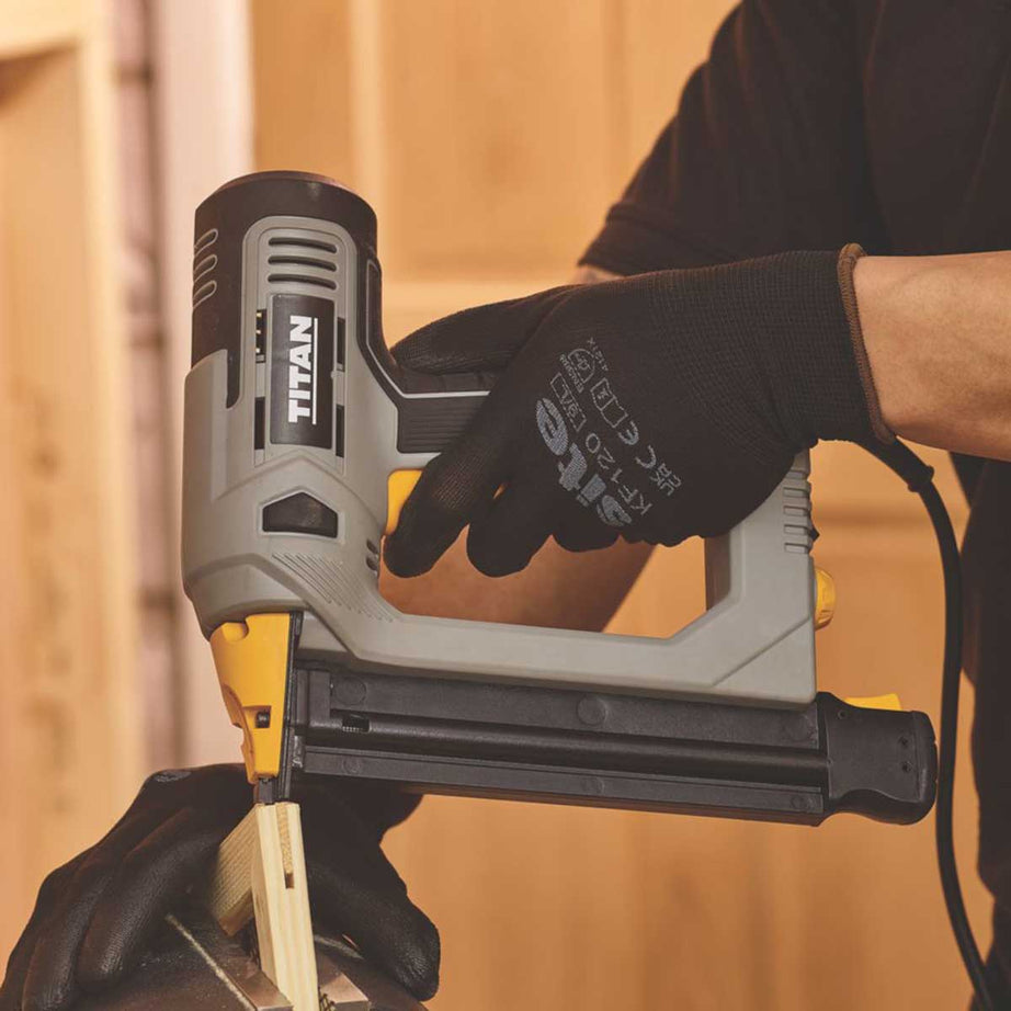 Titan Nail Gun TTB961NAL Second Fix Corded Electric Compact Soft-Grip 30mm 240V - Image 2