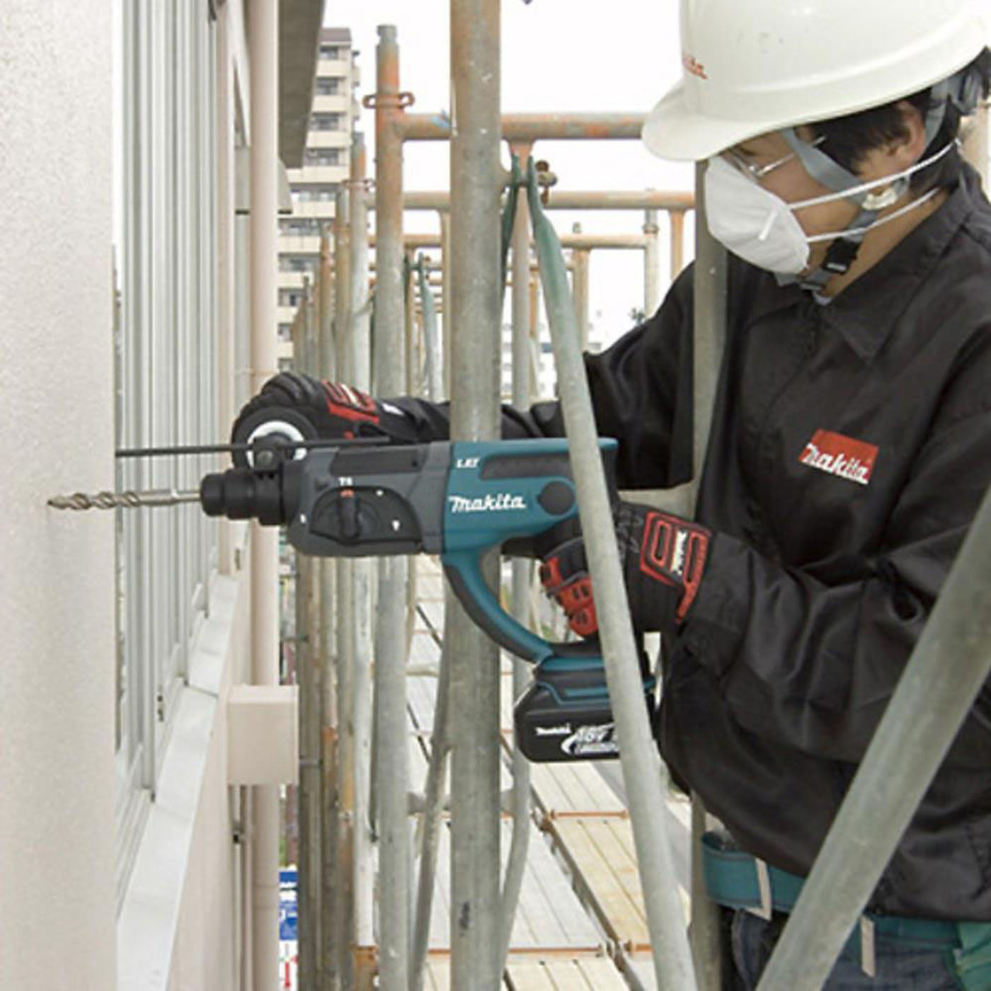 Makita SDS Plus Drill Cordless 18V Li-Ion DHR202Z Heavy Duty Compact Body Only - Image 3