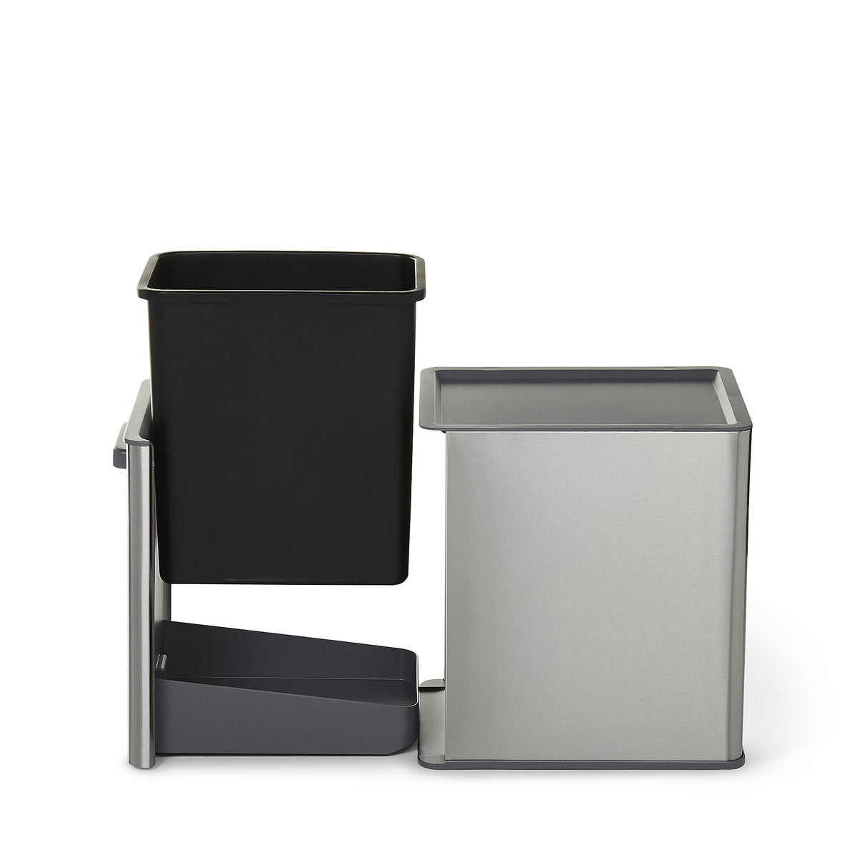 GoodHome Kora Anthracite Metal & plastic Integrated Pull-out kitchen bin 13L - Image 4