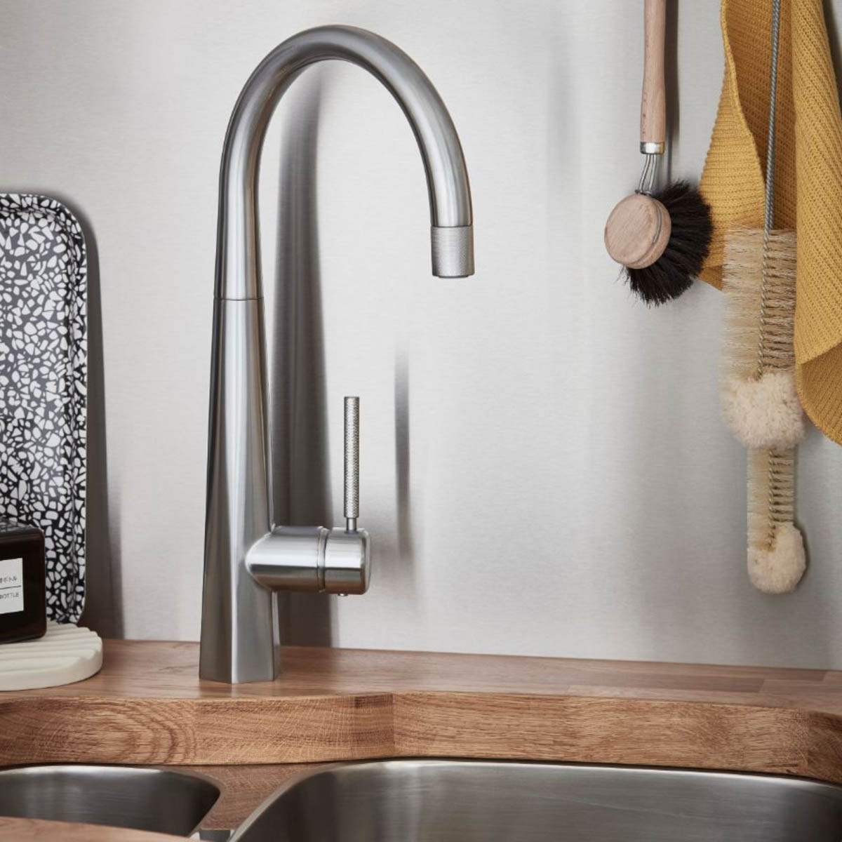 Kitchen Tap Mixer Stainless Steel Single Lever Ceramic Cartridge Modern Faucet - Image 4