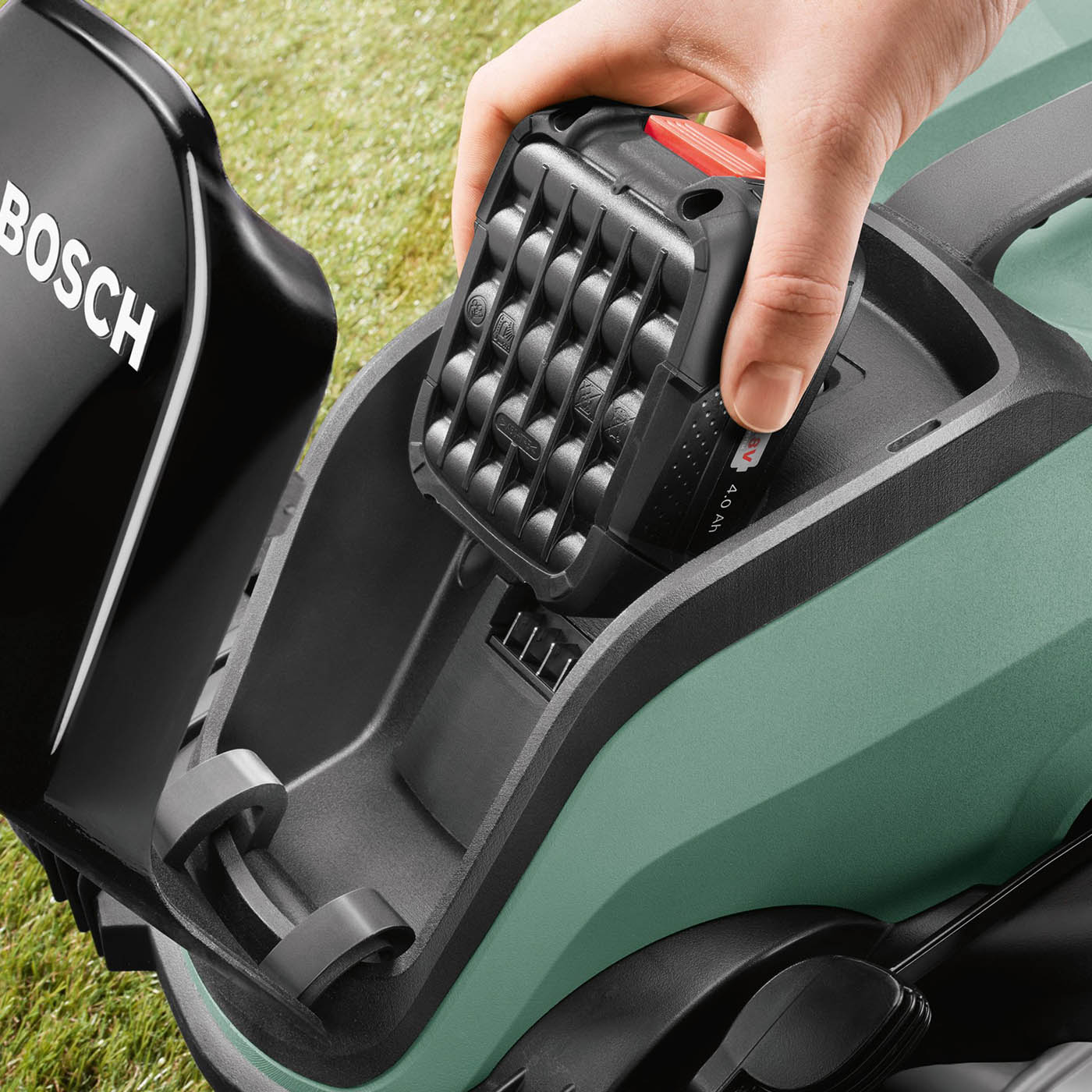 Bosch Lawnmower Cordless CityMower18 Li-ion 4Ah Compact 31L Grass Cutter 18V - Image 3
