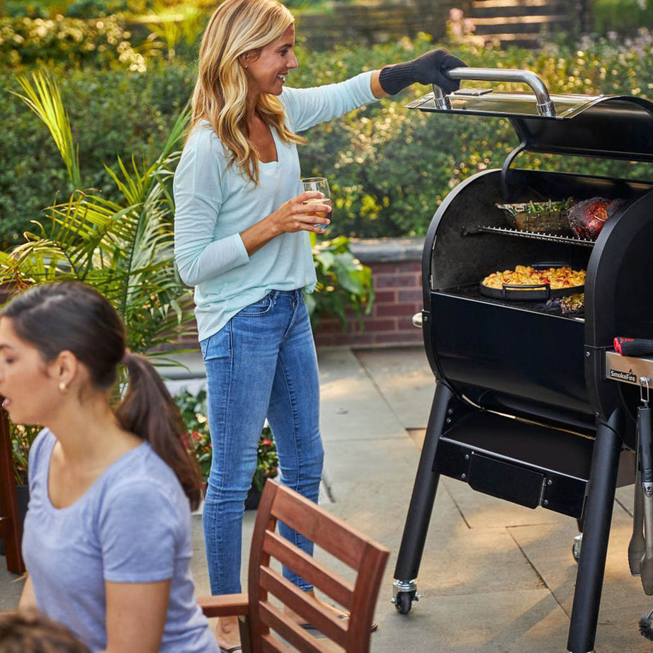 Weber Barbecue Grill BBQ SmokeFire EX4 Wood Fired 12+ people - Image 3