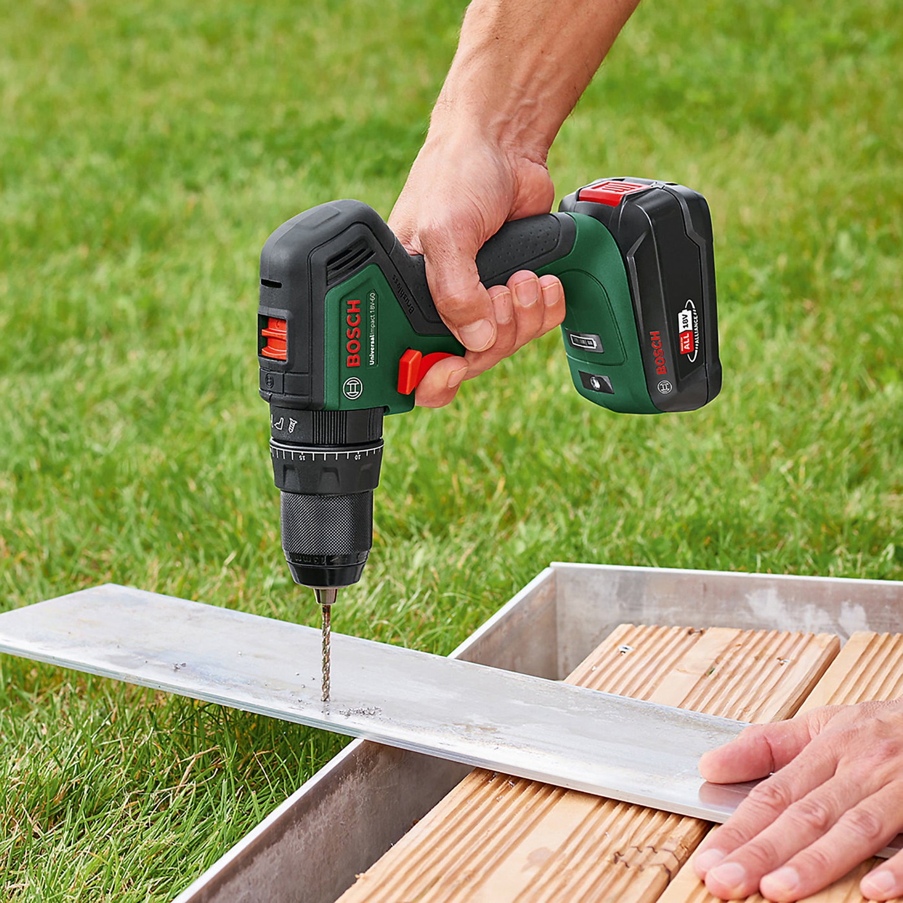 Bosch Combi Drill Cordless 18V 2x2Ah Li-Ion UniversalImpact18V-60 Brushless - Image 7