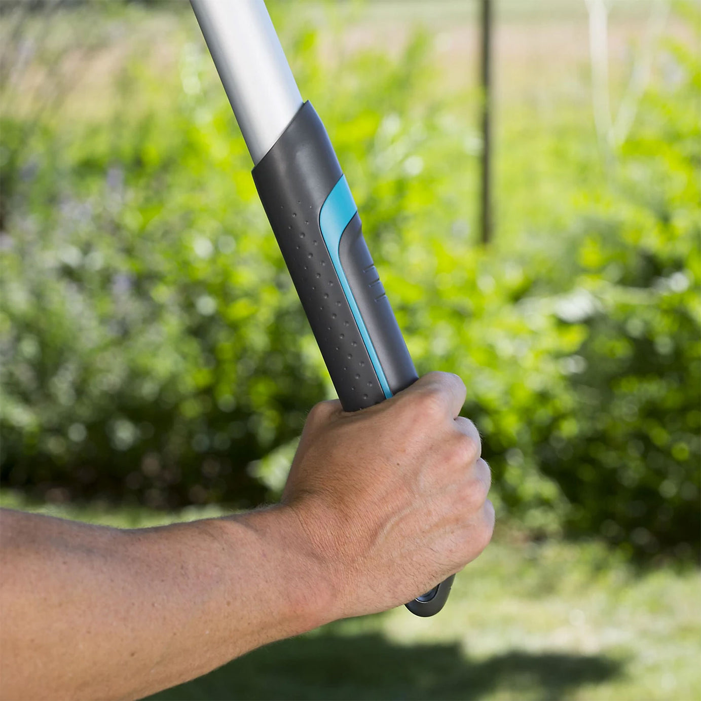 Gardena Bypass Telescopic Loppers TeleCut 650-900B 67cm Pruning Tool - Image 2