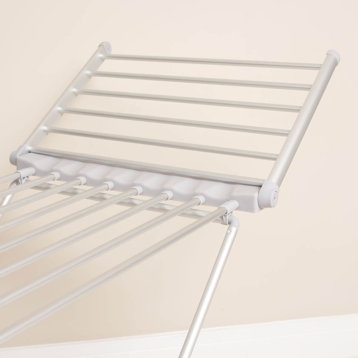 Addis Heated Airer Aluminium Plastic White Foldable (H)740mm (W)1460mm - Image 5