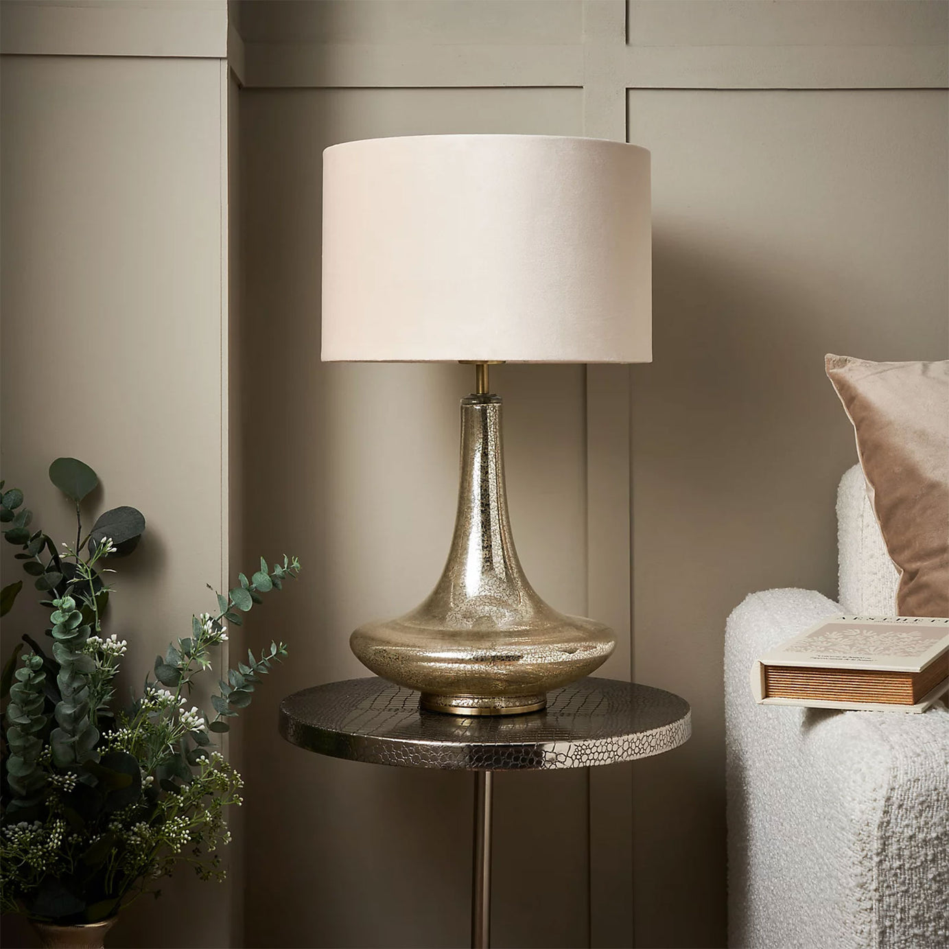 Inlight Passa Teardrop Mirrored Ivory & Champagne Gold effect Table lamp - Image 9