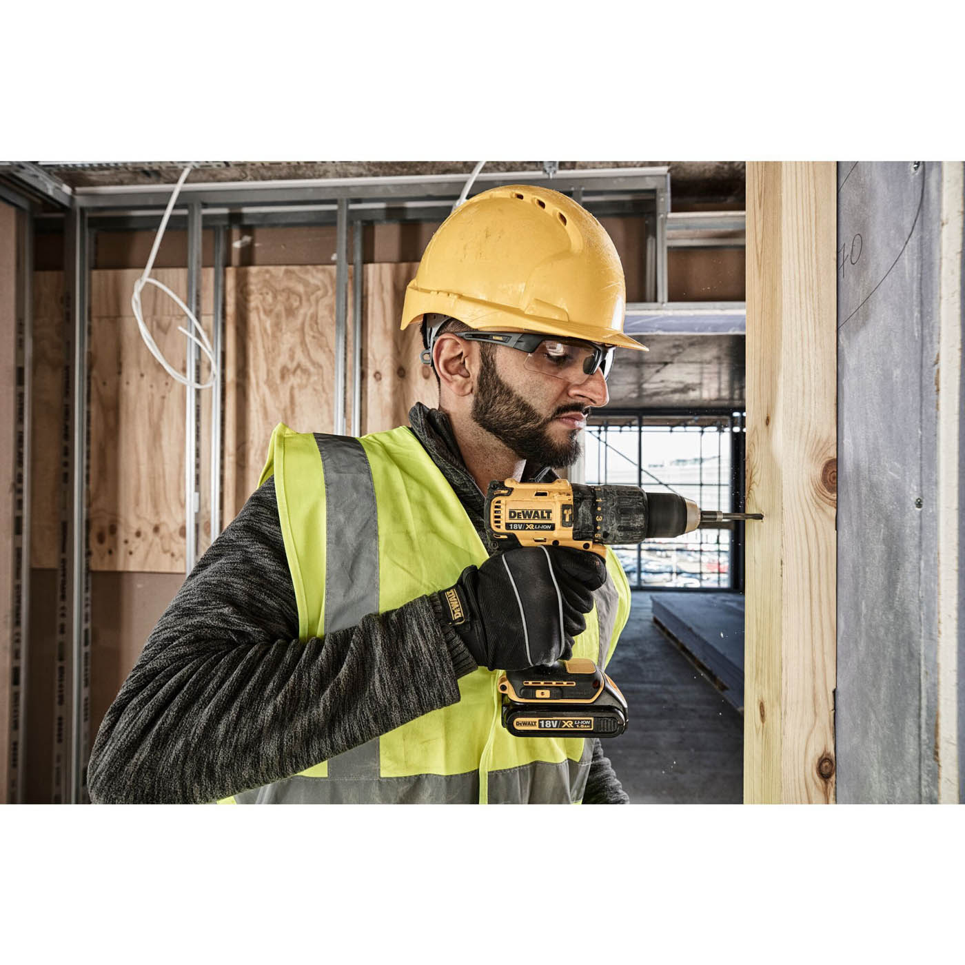 DeWalt Combi Drill Impact Driver Cordless 18V 2x2Ah Li-ion DCK2060D2T-BQGB - Image 3