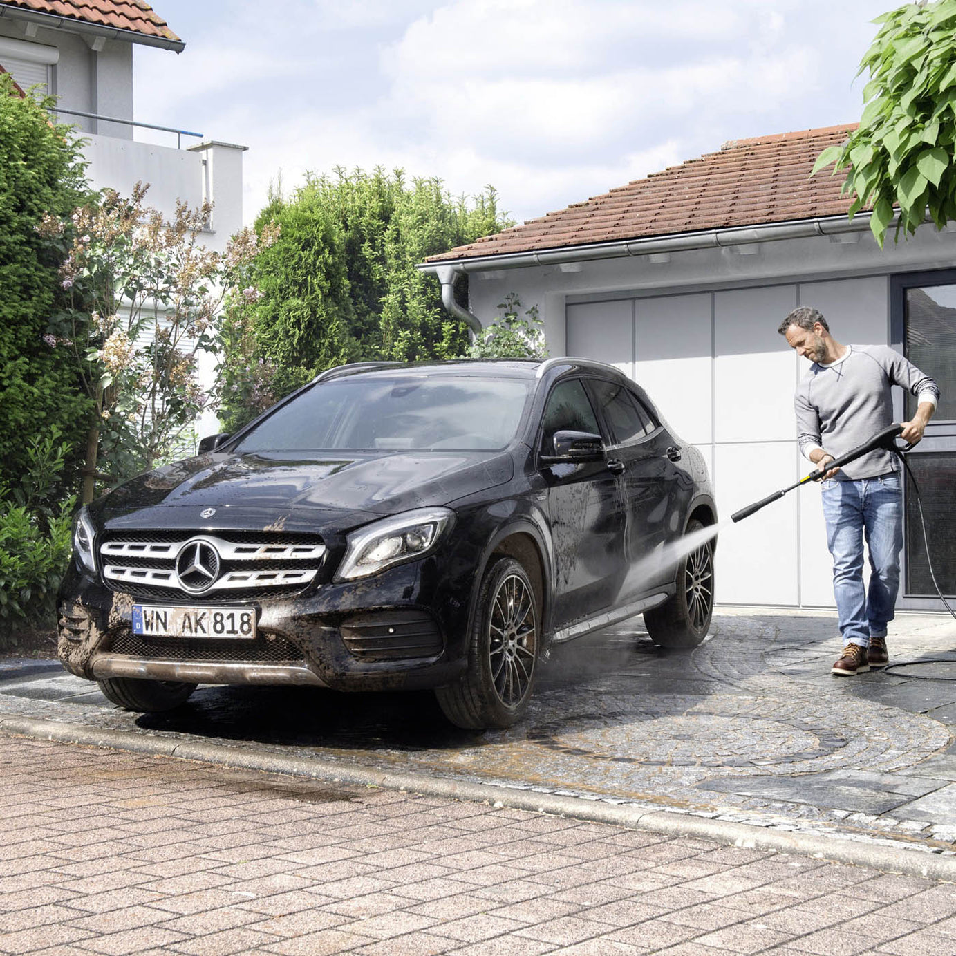 Karcher K5 Classic High Pressure Washer Jet Corded Wheeled Handle 145bar 2.1kW - Image 9