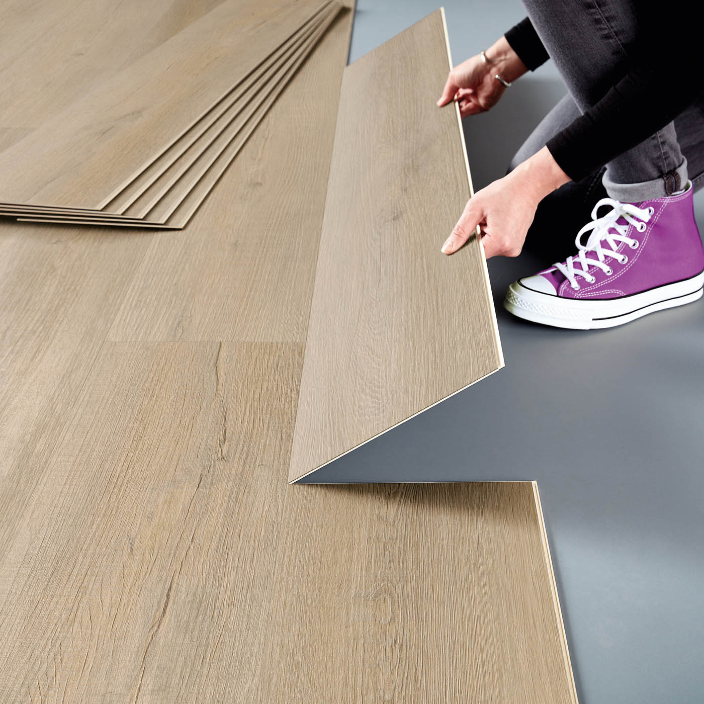 Beige & Taupe Light oak effect Embossed vinyl click Planks, 3.2m² - Image 4