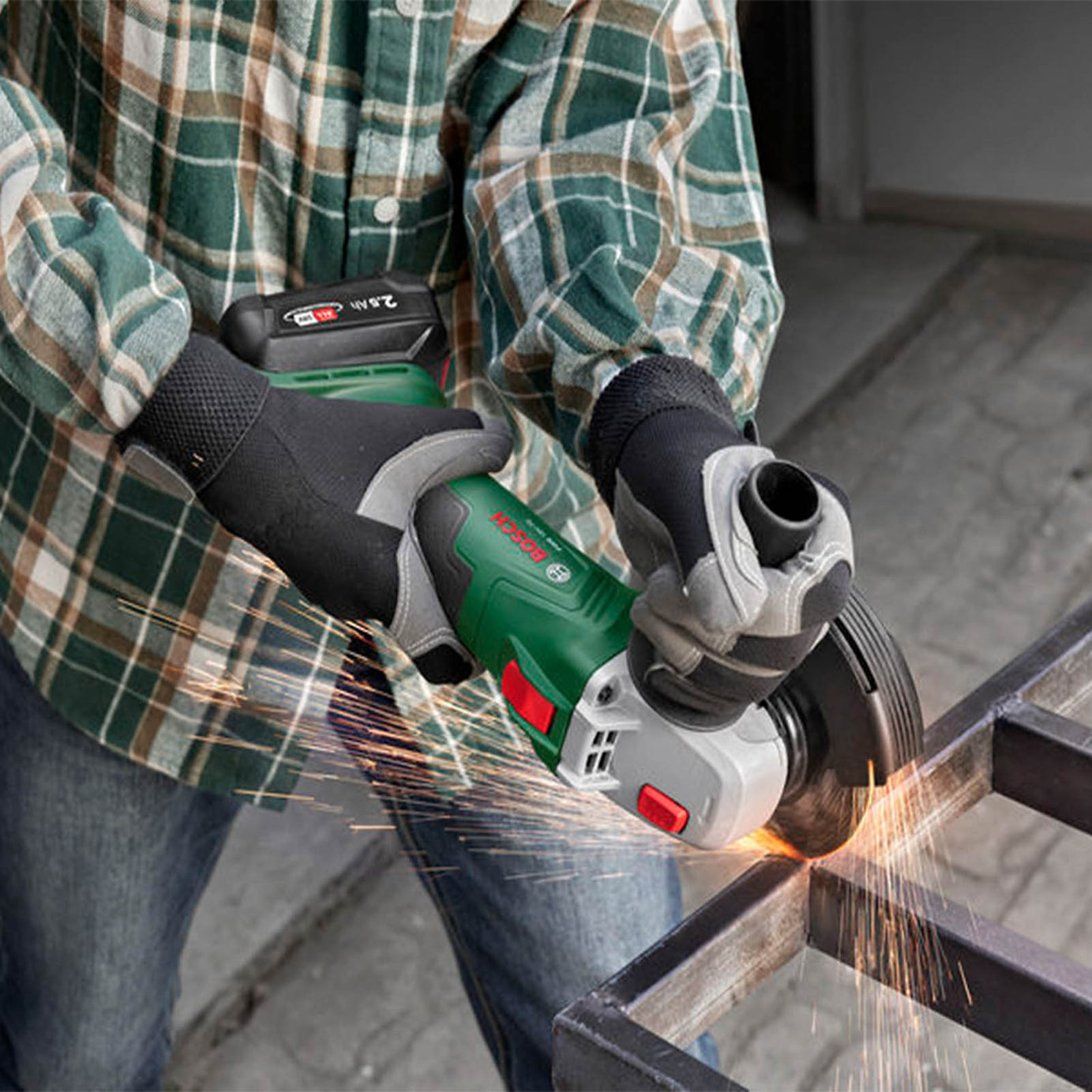 Bosch Angle Grinder Cordless 18V Li-Ion 06033E6000 Compact 115mm Body Only - Image 4