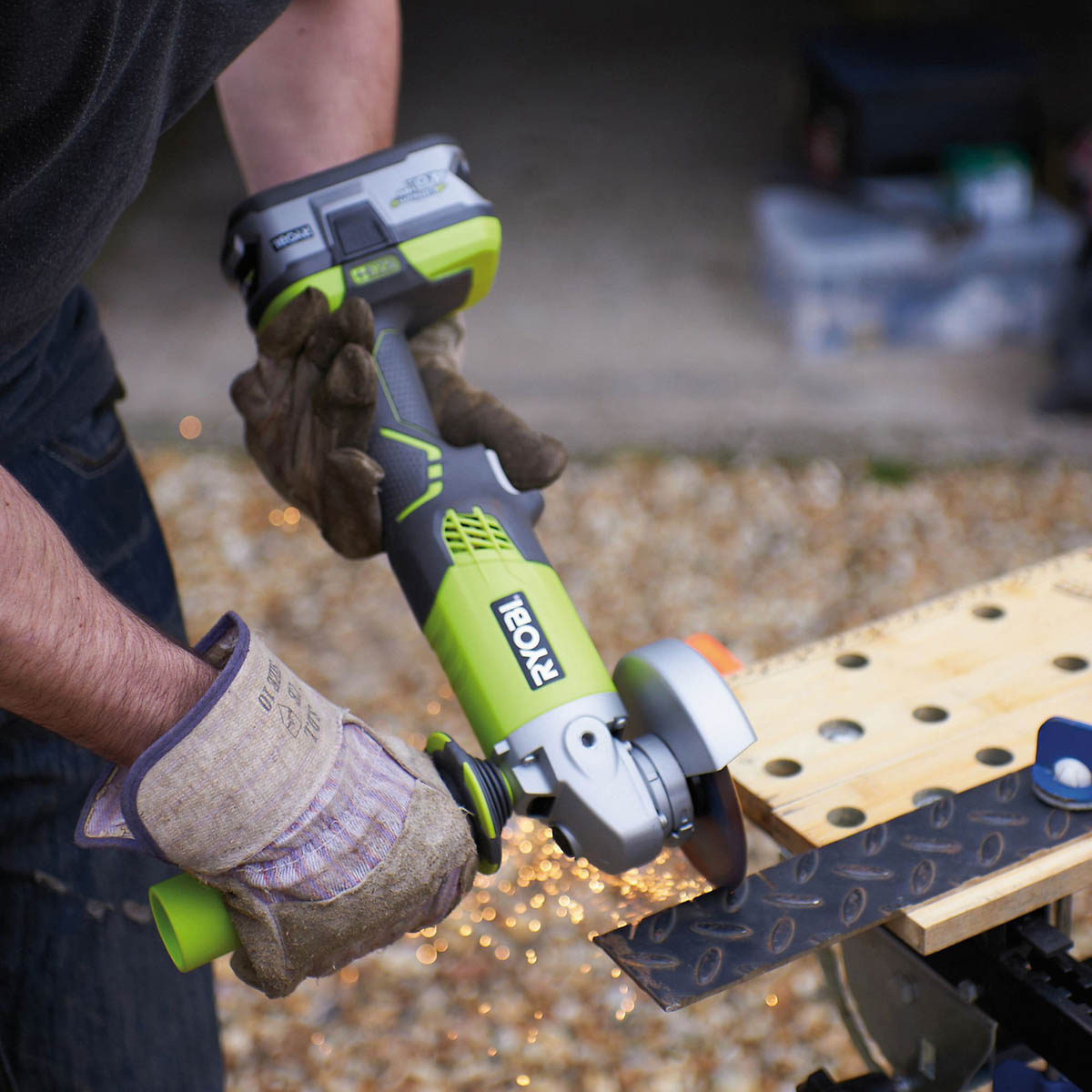 Ryobi Angle Grinder Cordless R18AG-0 18V 115mm Auxiliary Handle Body Only - Image 2