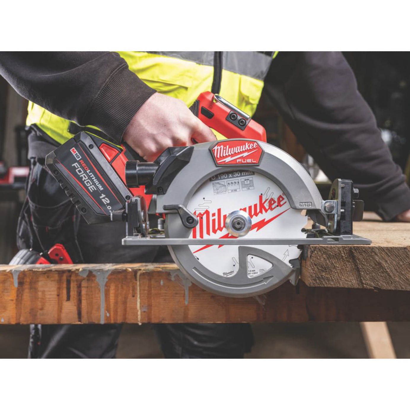 Milwaukee Circular Saw M18FCS66GR3-0 FUEL Gen 3 Cordless 18V Li-Ion Body Only - Image 2