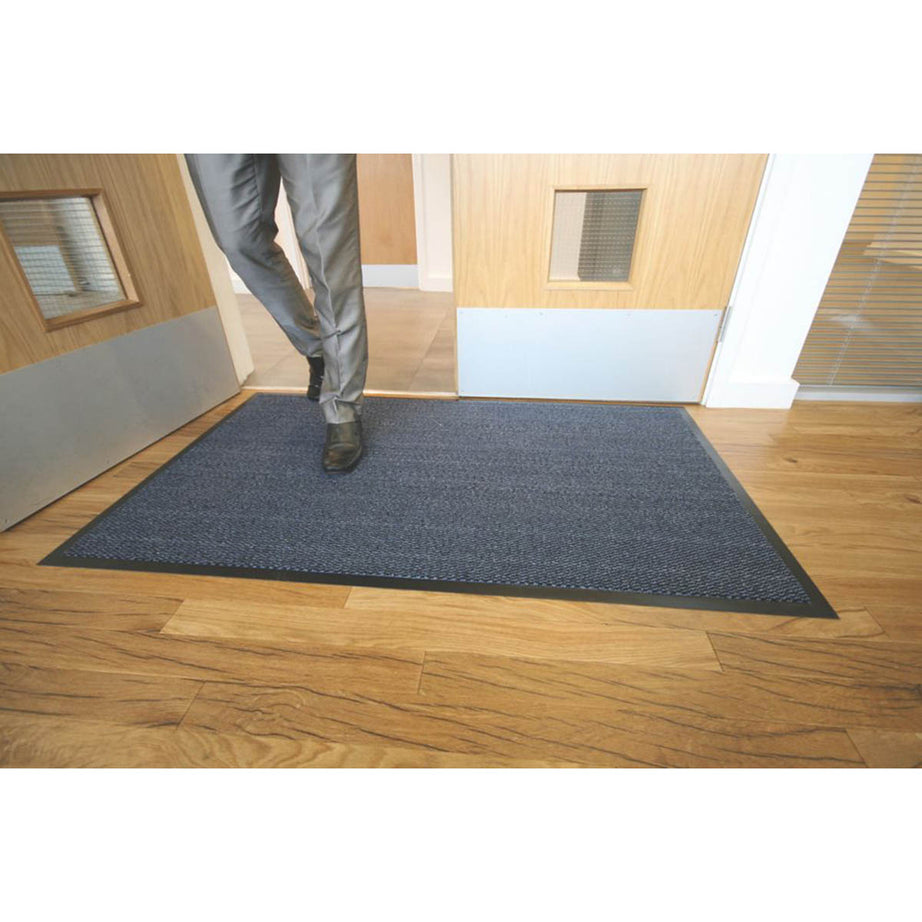 COBA Europe Entrance Mat Plush Rubber Black Blue Slip Stain Resistant 0.9 x 0.6m - Image 3