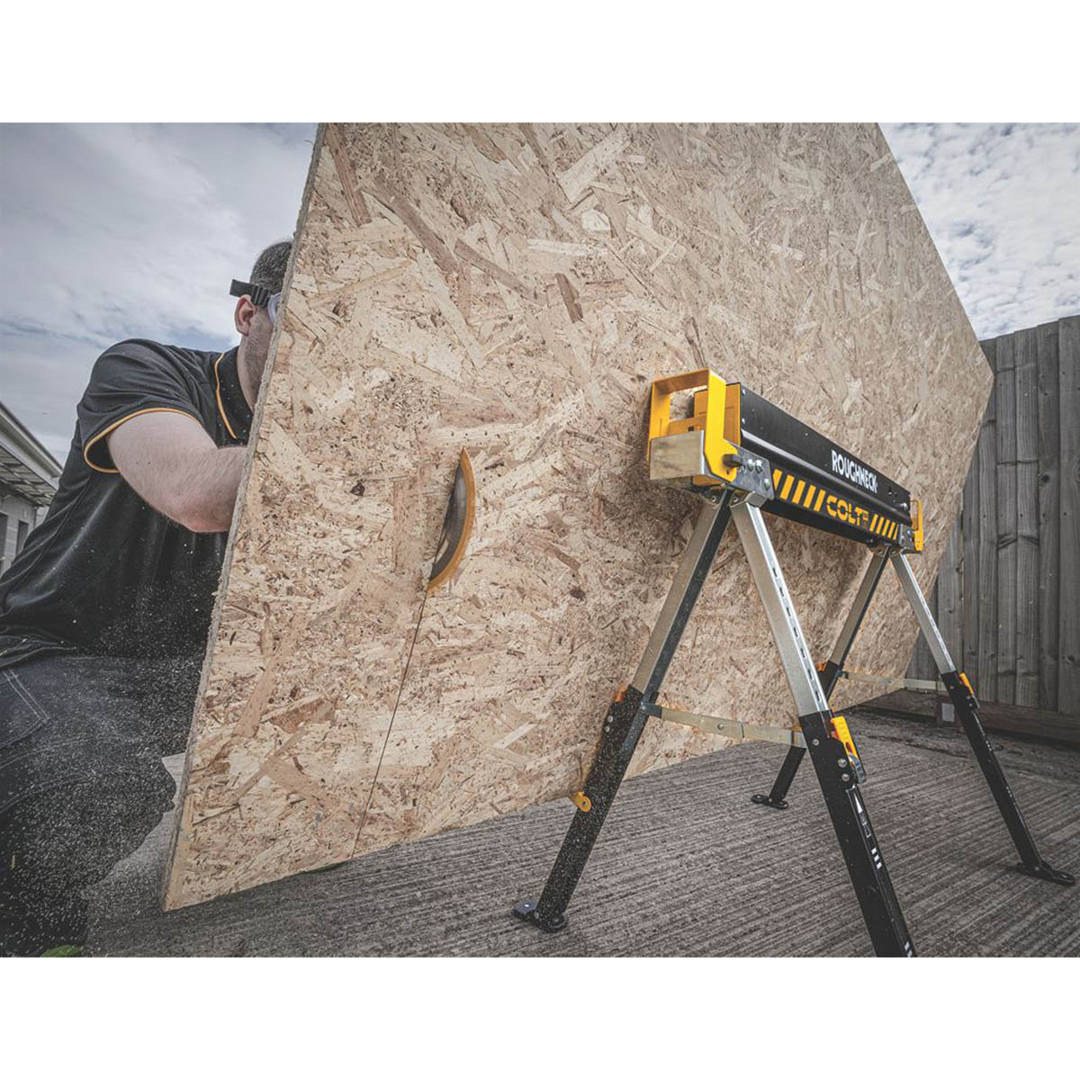 Roughneck Work Bench Sawhorse Colt 600E Heavy Duty Height-Adjustable 895mm - Image 4