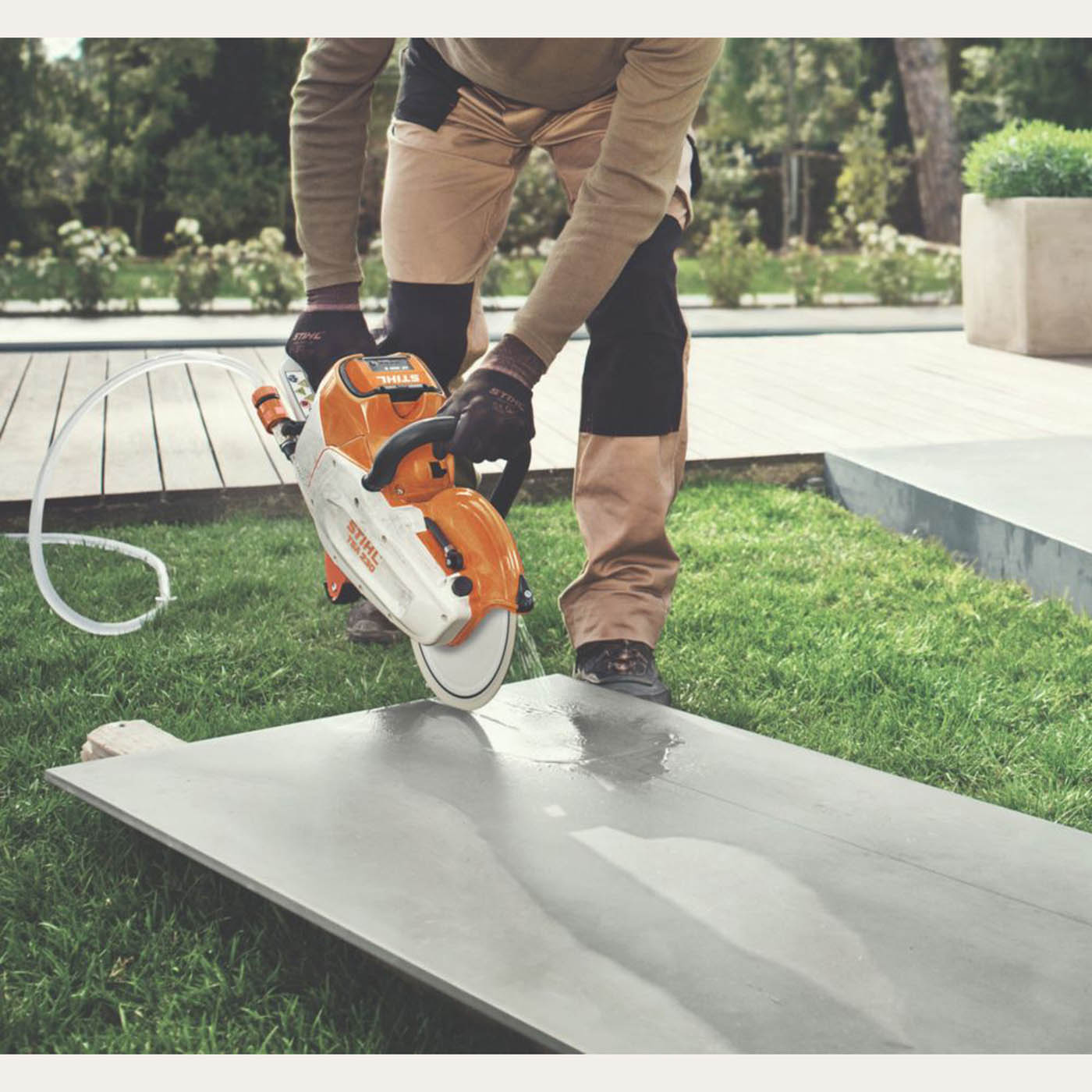 Stihl Cut Off Saw Cordless 36V Li-Ion SA230.1 230mm Disc Cutter Body Only - Image 3