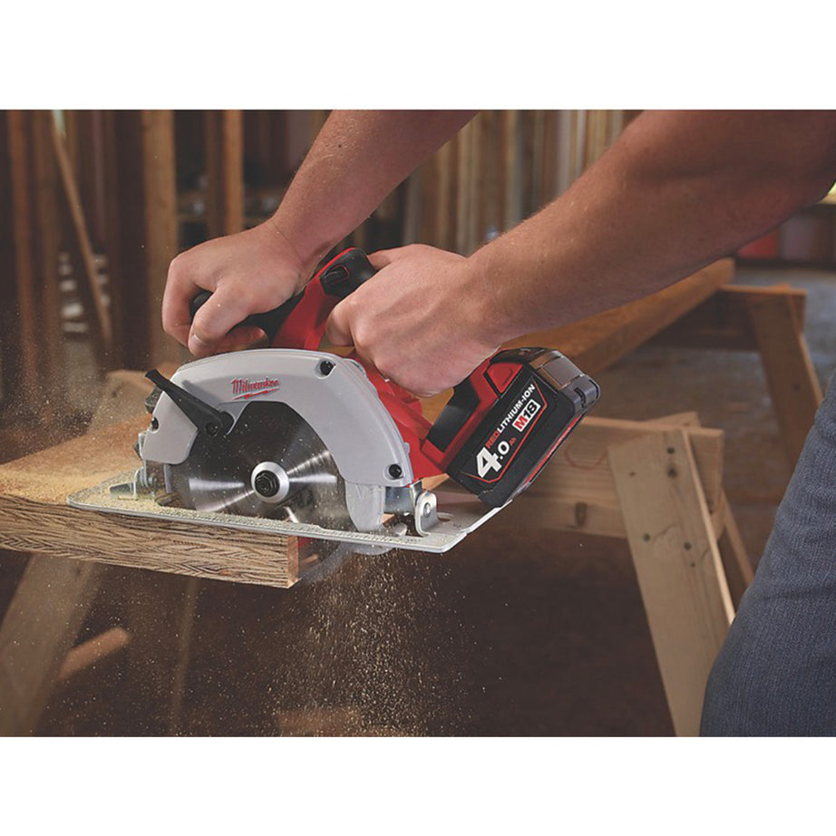 Milwaukee Circular Saw Cordless 18V 2x4.0Ah Li-Ion HD18CS-402B 165mm Compact - Image 3