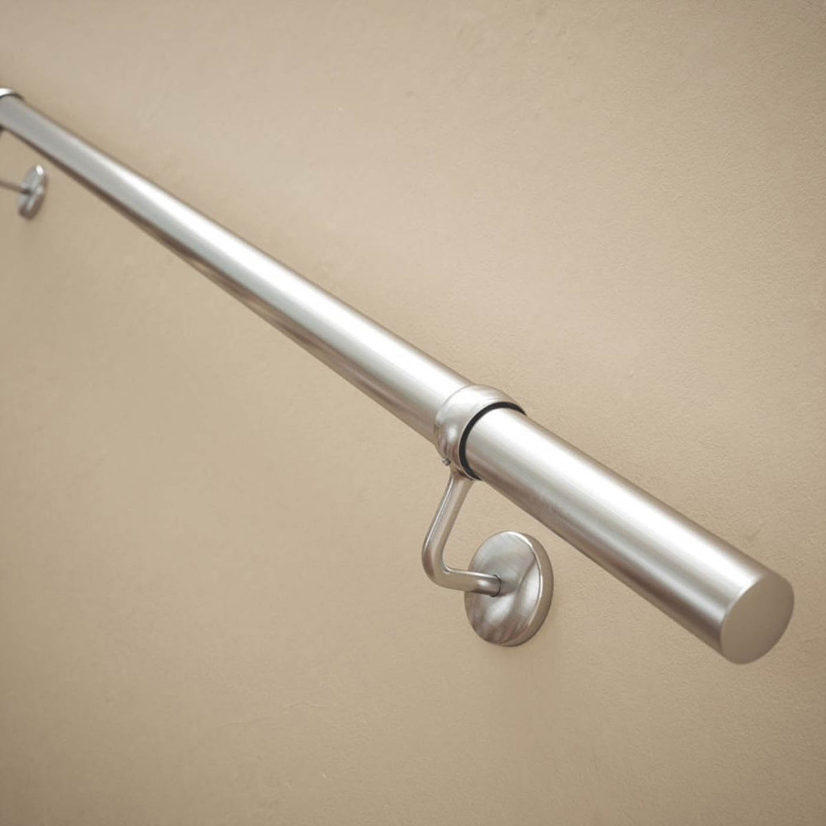 Rothley Steel Handrail Kit Brushed Silver Mould Resistant Durable 3600mm - Image 2