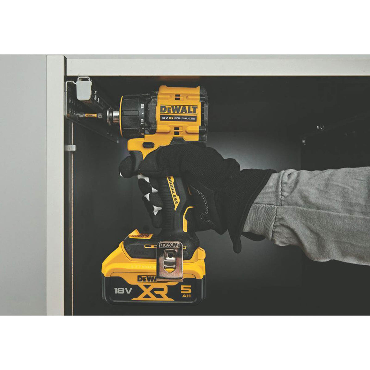DeWalt Multi-Head Drill Driver Cordless 18V 4.0Ah Li-Ion DCD803M1T-GB Brushless - Image 3