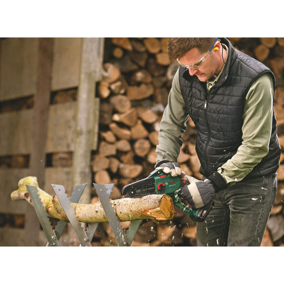 Bosch Mini Chainsaw EasyChain 18V-15-7 Cordless Compact Li-Ion 15cm Body Only - Image 2