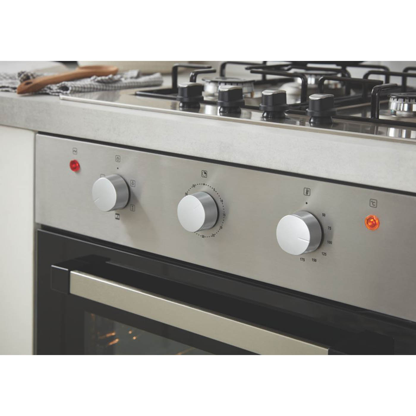 Cooke And Lewis Electric Fan Oven Integrated Single 59.5cm Grill Timer 2000W - Image 2