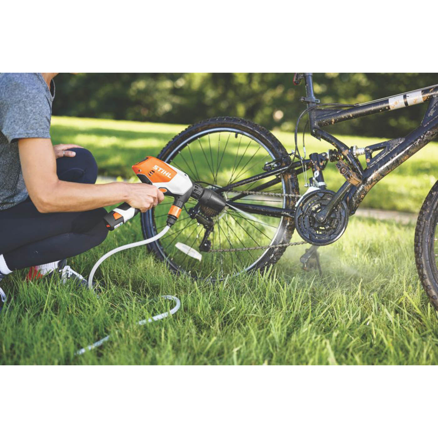 STIHL Pressure Washer RCA 20 Compact Cordless 24bar 10.8V 2 x 28Wh Li-Ion - Image 4