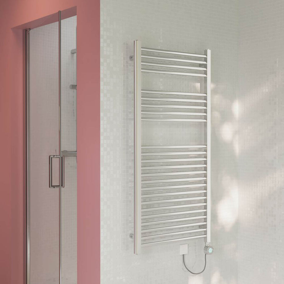 Flomasta 1200mm x 600mm 1364BTU Chrome Flat Electric Towel Radiator - Image 2