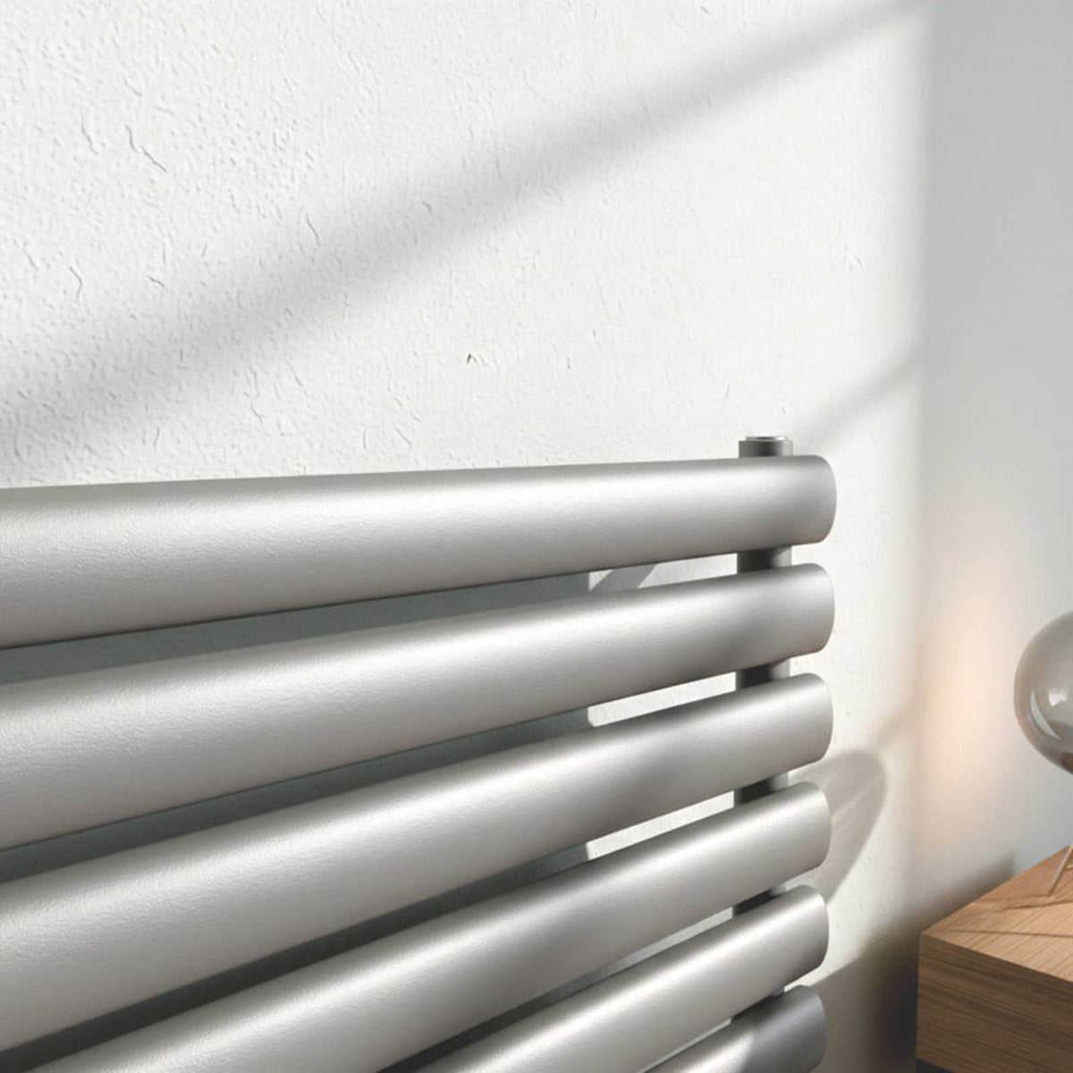 Flomasta  600mm x 1000mm 2189BTU Anthracite Horizontal Designer Radiator - Image 4