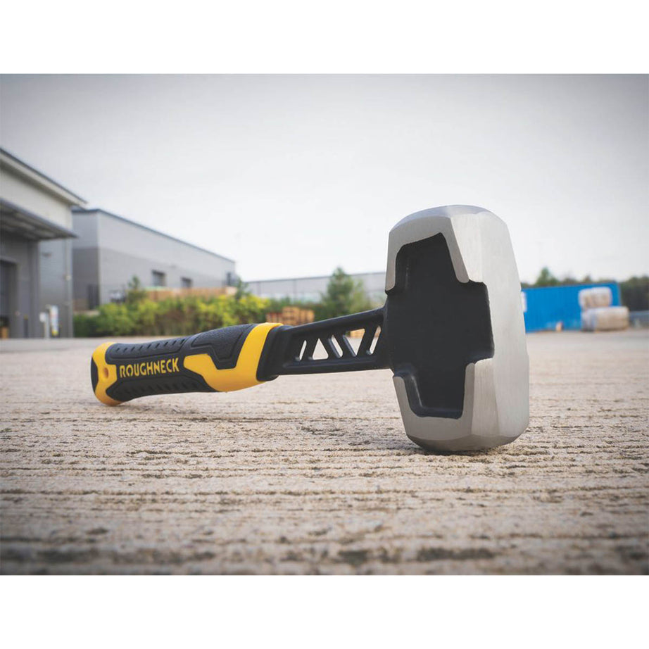 Roughneck Club Hammer Single-Piece Carbon Steel Head Soft-Grip Handle 1.1kg - Image 5