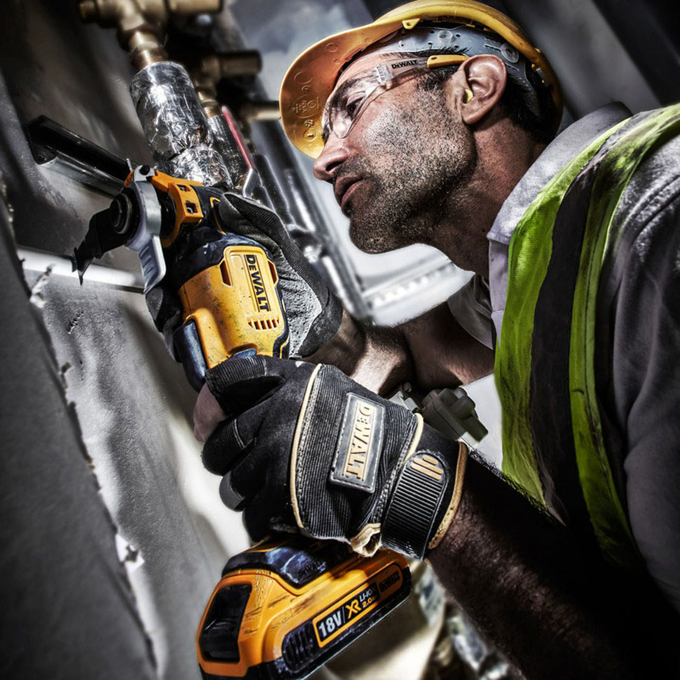 Dewalt Oscillating Multi Tool DCS355 Cutter Cordless Brushless Compact Body Only - Image 2